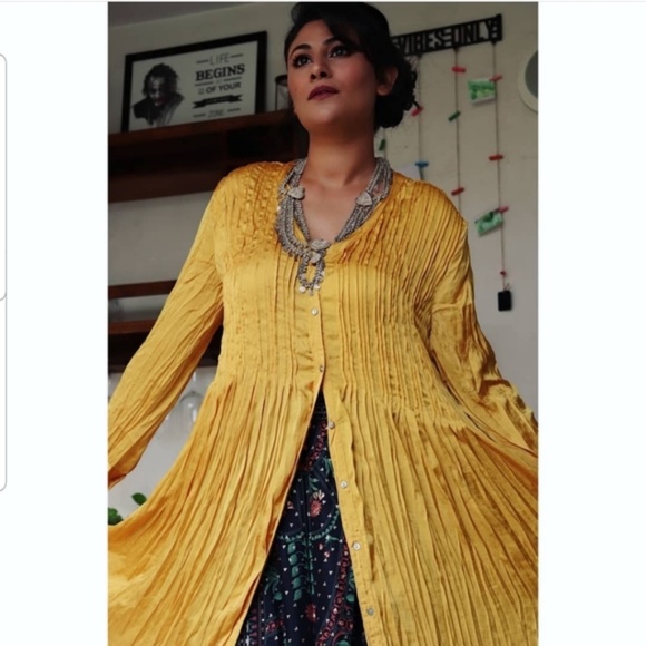 Zara Mustard Wrinkle Look Dress NWT - Picture 7 of 16